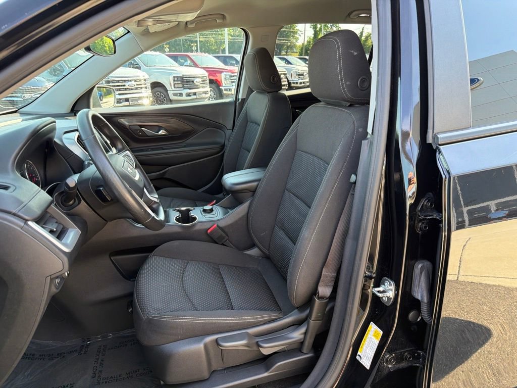 Used 2024 GMC Terrain SLE AWD/4WD image 10