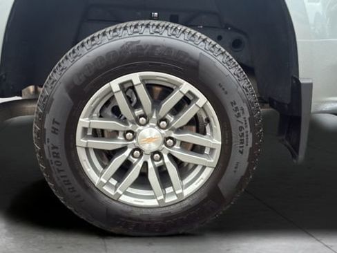 Certified 2024 Chevrolet Colorado LT w/ LT Convenience Package image 29