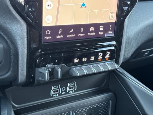 New 2027 RAM 3500 Laramie w/ Night Edition AWD/4WD image 19