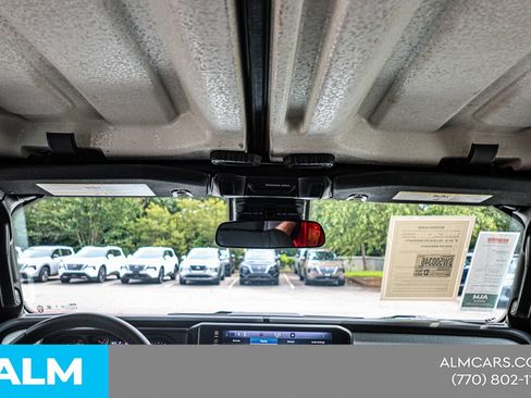 Used 2025 Jeep Wrangler Unlimited Sport AWD/4WD image 41