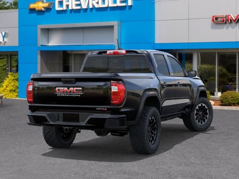 New 2026 GMC Canyon AT4 w/ AT4 Premium Package AWD/4WD image 4