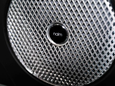 Used 2024 Bentley Bentayga S V8 image 45