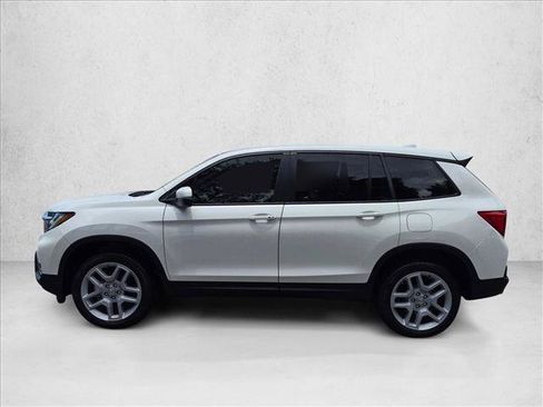 Used 2024 Honda Passport EX-L image 9
