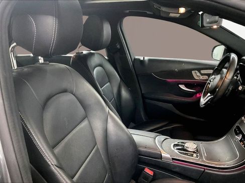 Used 2021 Mercedes-Benz C 300 4MATIC Sedan image 22