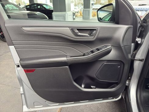 Certified 2023 Ford Escape Active image 14