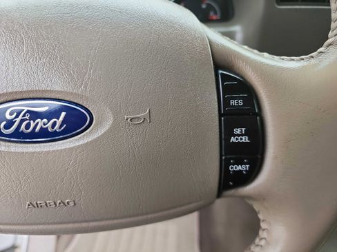 Used 2004 Ford F250 SUPER DUTY image 19