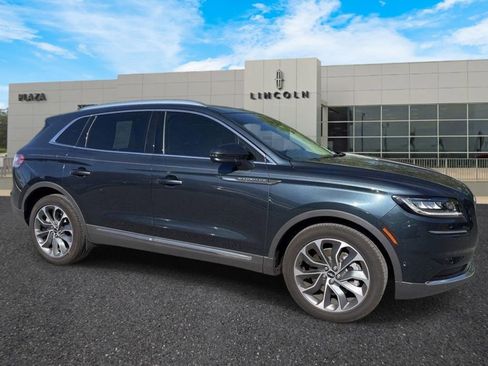 Used 2023 Lincoln Nautilus Reserve w/ Equipment Group 201A image 1