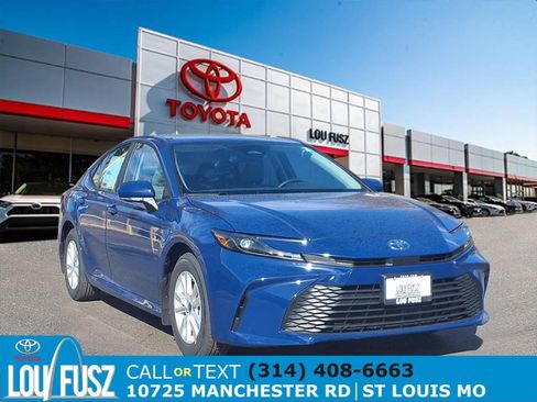 New 2026 Toyota Camry LE image 1