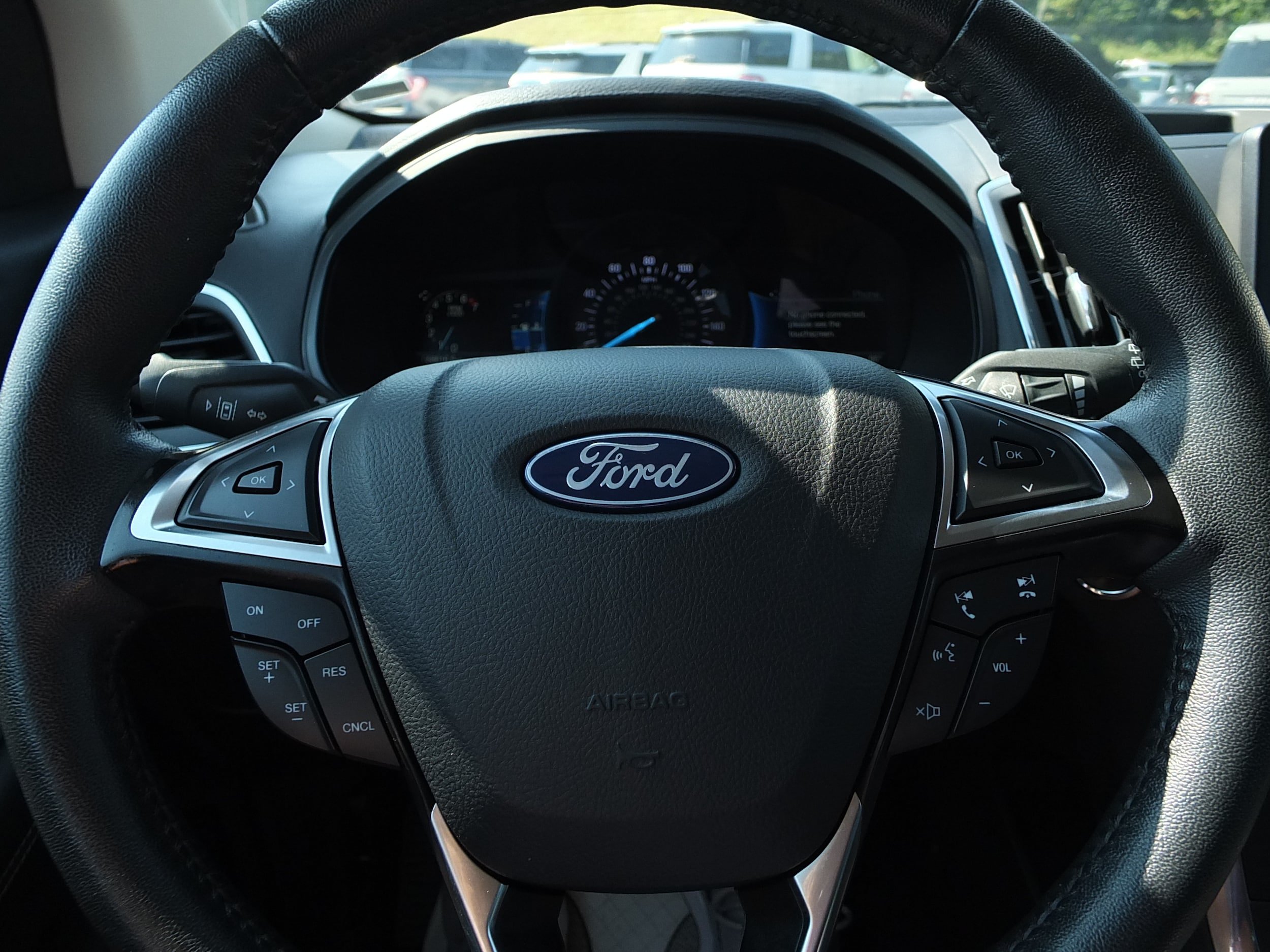 Used 2024 Ford Edge Titanium AWD/4WD image 21