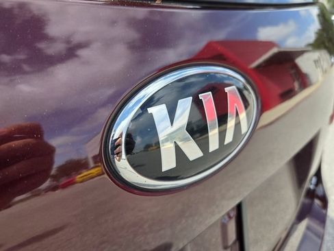 Used 2019 Kia Sorento AWD V6 image 14