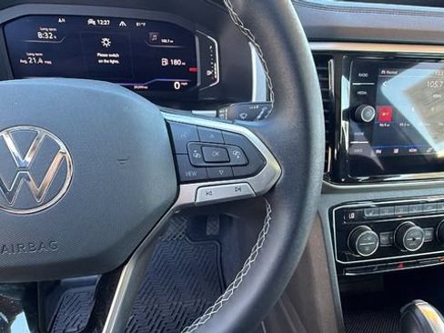 Used 2023 Volkswagen Atlas SE w/ Panoramic Sunroof Package AWD/4WD image 28