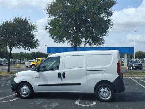 Used 2020 RAM ProMaster City Tradesman FWD image 9