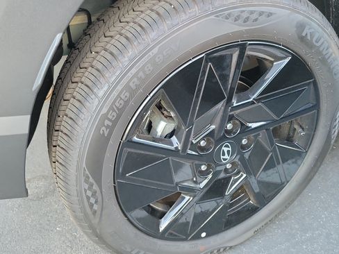 Used 2026 Hyundai Kona SEL Sport FWD image 4