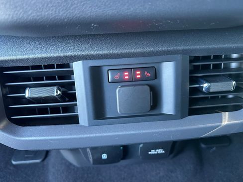 New 2025 Ford F150 Lariat w/ Equipment Group 502A High image 29