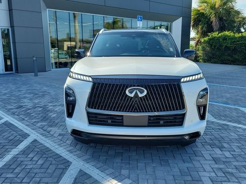 Used 2026 INFINITI QX80 Autograph w/ Premium Cargo Package AWD/4WD image 8