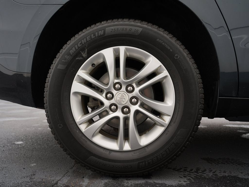 Certified 2019 Buick Enclave Essence AWD/4WD image 31