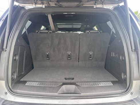 Used 2023 Chevrolet Tahoe Premier RWD image 10