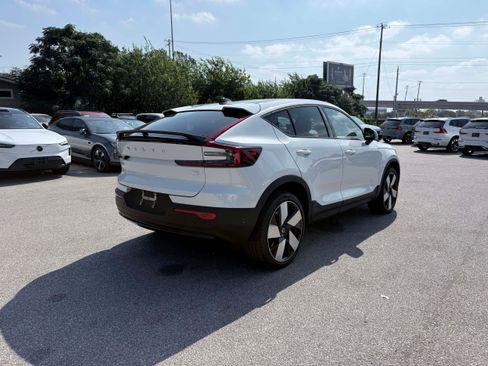 Certified 2023 Volvo C40 P8 Recharge Ultimate w/ Protection Package Premier AWD/4WD image 6