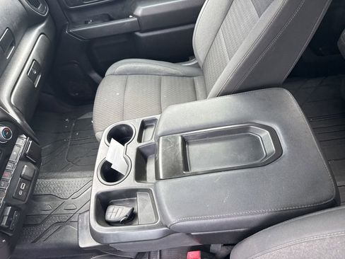 Used 2024 Chevrolet Silverado 2500 Custom w/ Custom Value Package AWD/4WD image 14