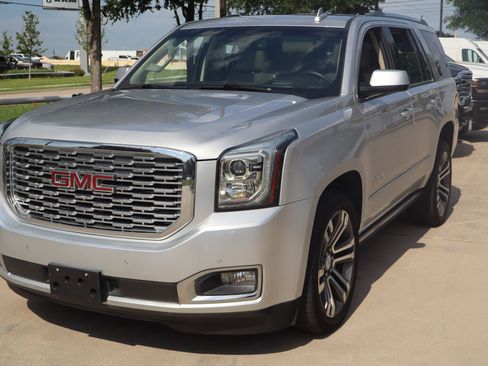 Used 2020 GMC Yukon Denali AWD/4WD image 8