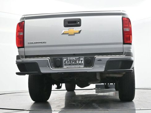 Used 2019 Chevrolet Colorado W/T RWD image 43