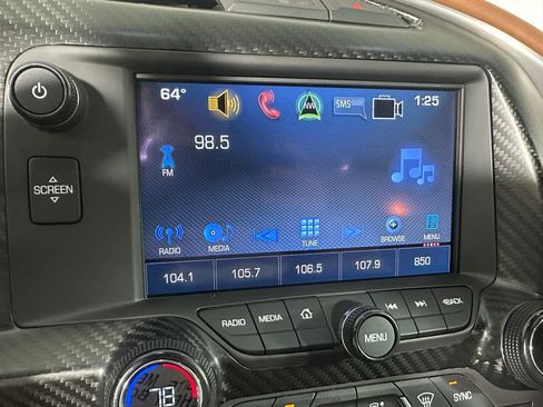 Used 2019 Chevrolet Corvette Z06 w/ Z07 Performance Package image 25