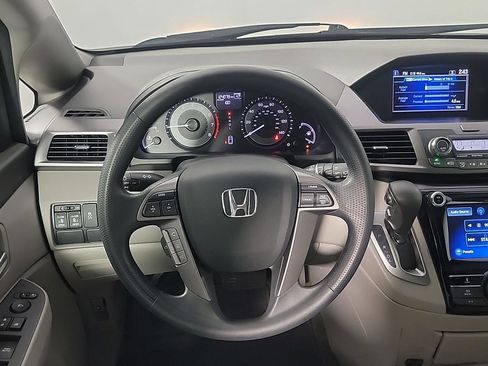 Used 2014 Honda Odyssey EX image 22