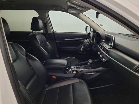 Used 2020 Kia Telluride LX FWD image 21