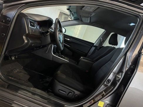 Used 2015 Toyota Camry LE image 15