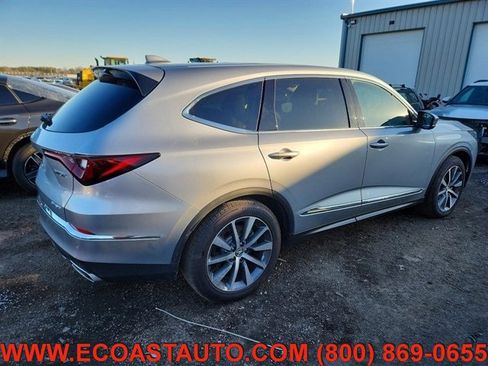 Used 2025 Acura MDX SH-AWD w/ Technology Package image 3