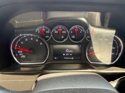 Used 2019 Chevrolet Silverado 1500 LT w/ All-Star Edition AWD/4WD image 16