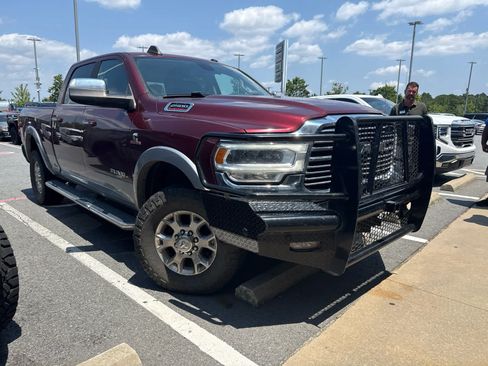 Used 2021 RAM 2500 Laramie AWD/4WD image 2