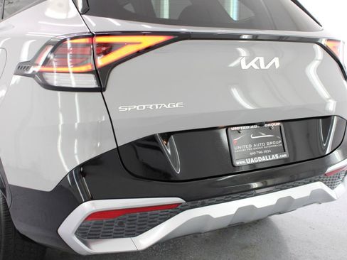 Used 2023 Kia Sportage SX FWD image 24
