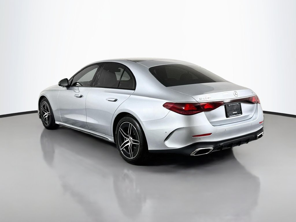 Used 2024 Mercedes-Benz E 450 4MATIC Sedan w/ Multicontour Seating Package image 5