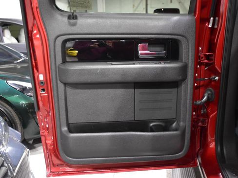 Used 2013 Ford F150 Limited image 46