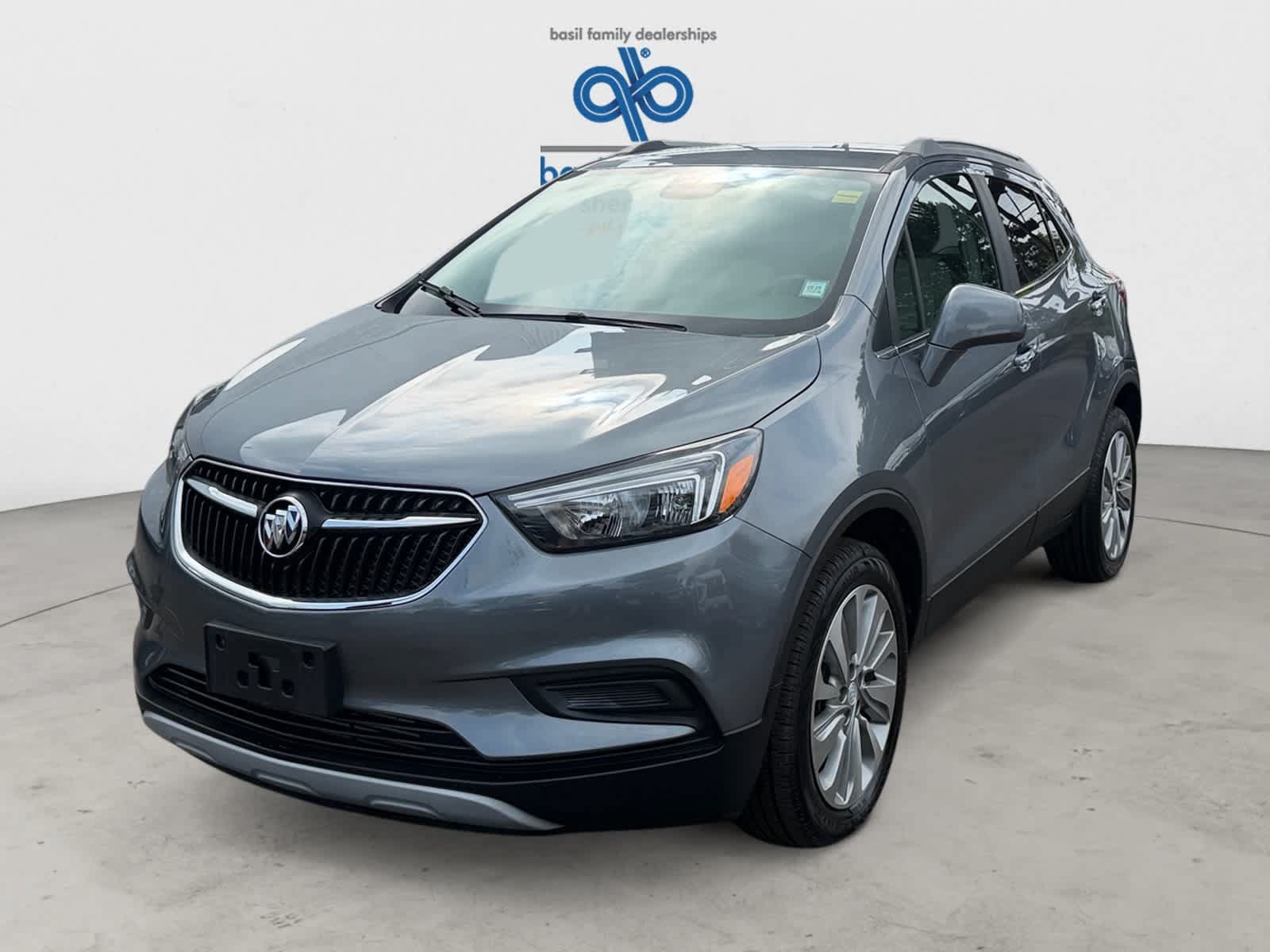 Used 2020 Buick Encore Preferred w/ Safety Package FWD image 2