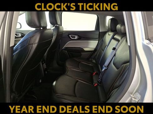 Used 2022 Jeep Compass Limited image 11