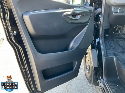Used 2024 Mercedes-Benz Sprinter 2500 image 25