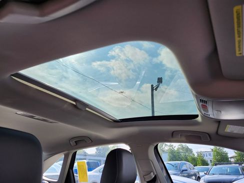 New 2025 Volkswagen Jetta SE image 16