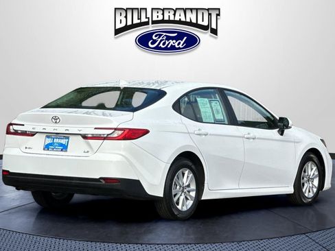 Used 2025 Toyota Camry LE FWD image 3