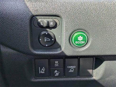 Used 2023 Honda Ridgeline Sport image 25