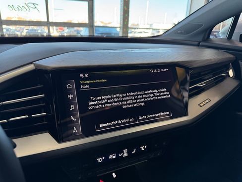 Used 2024 Audi Q4 e-tron Premium Plus w/ Premium Plus image 28