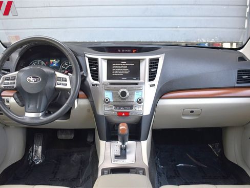 Used 2013 Subaru Outback 3.6R Limited image 11