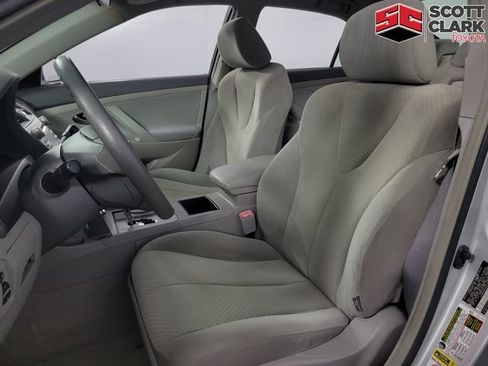 Used 2009 Toyota Camry LE image 13