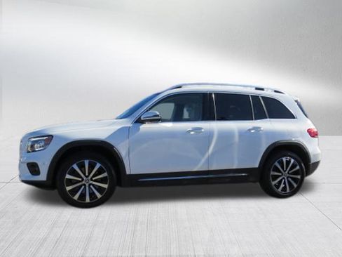 Used 2022 Mercedes-Benz GLB 250 4MATIC image 6