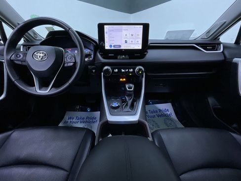 Used 2023 Toyota RAV4 Limited image 19