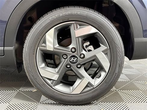Certified 2024 Hyundai Venue Limited image 44