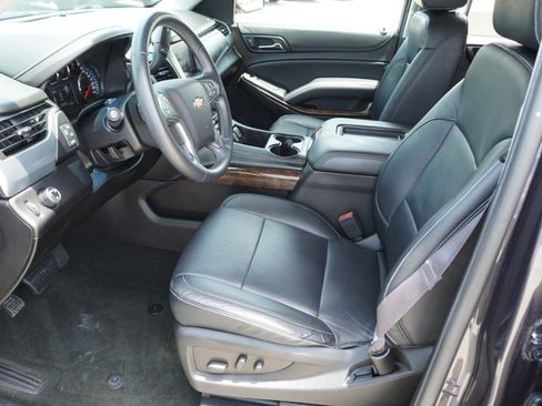 Used 2016 Chevrolet Tahoe LS w/ Enhanced Driver Alert Package RWD image 13