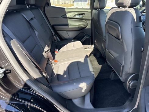 Used 2023 Chevrolet TrailBlazer RS w/ Sun and Liftgate Package image 20