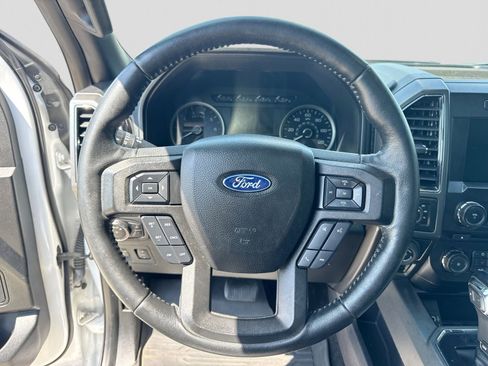 Used 2018 Ford F150 XLT w/ Equipment Group 302A Luxury AWD/4WD image 28